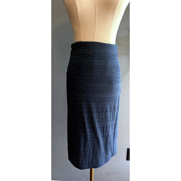 Loft Pull on fitted Blue Pencil skirt Size Small - Picture 2 of 6